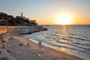 החוף המערבי