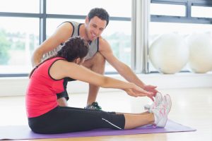 מאמן כושר אישי במתיחות עם הלקוחה